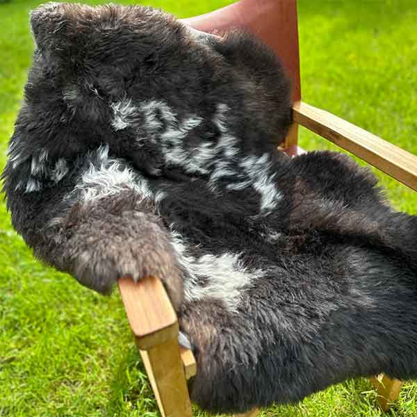 Emily sheepskin rug