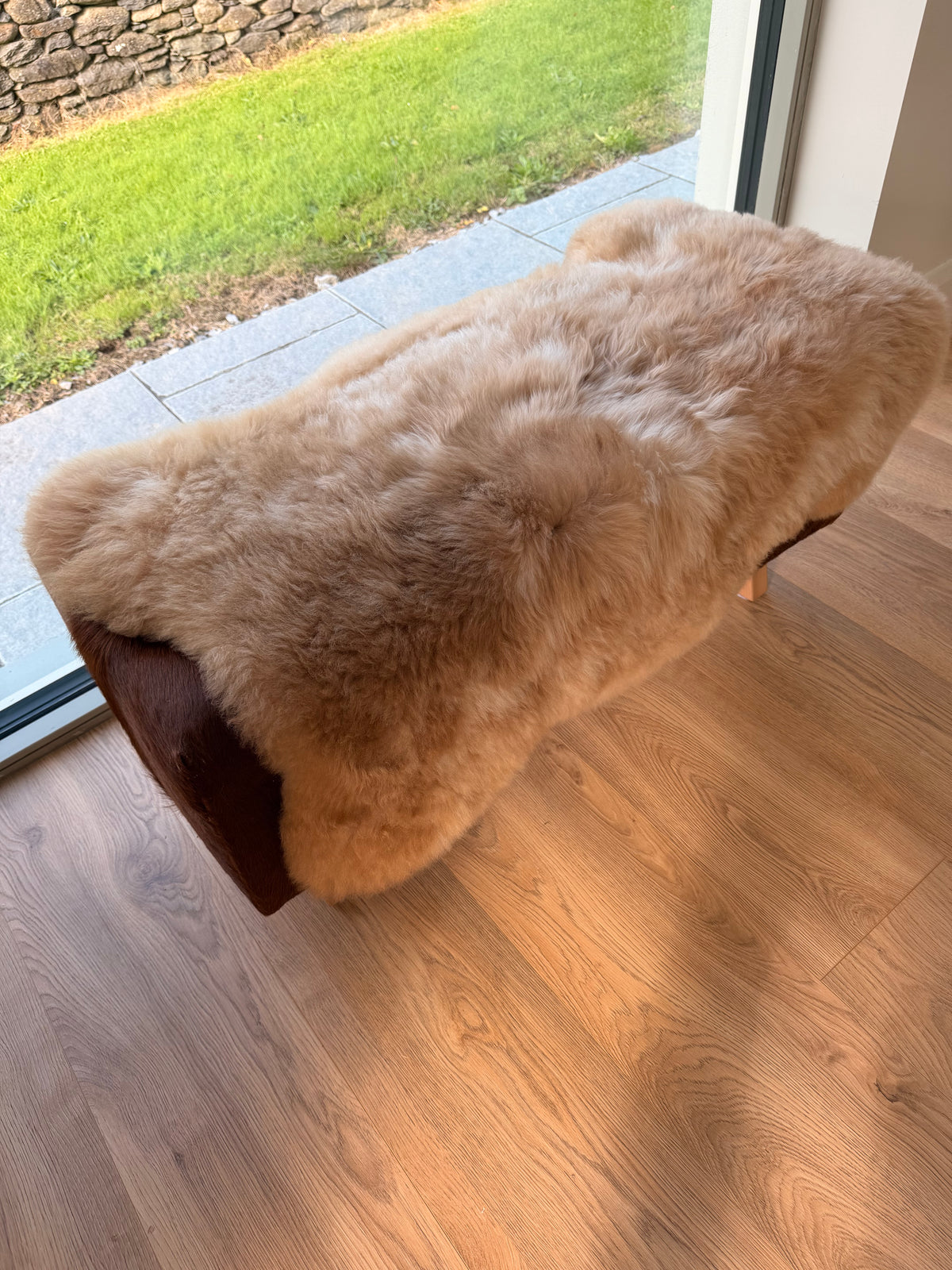 Atlantic Sand Natural Sheepskin Rug
