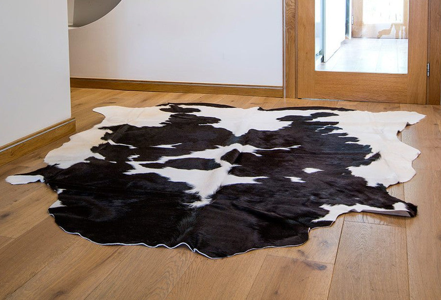 West Kerry Cowhide Rug | Black & White