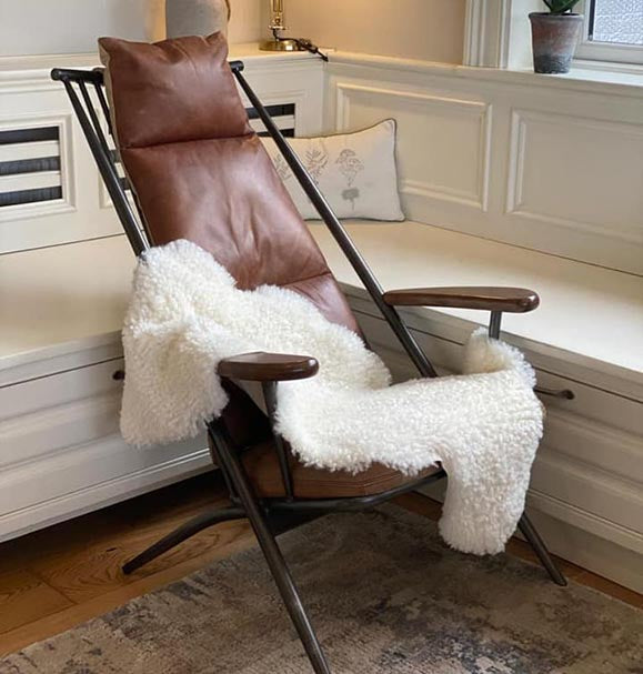 ‘Curly’ Unique Sheepskin Rug