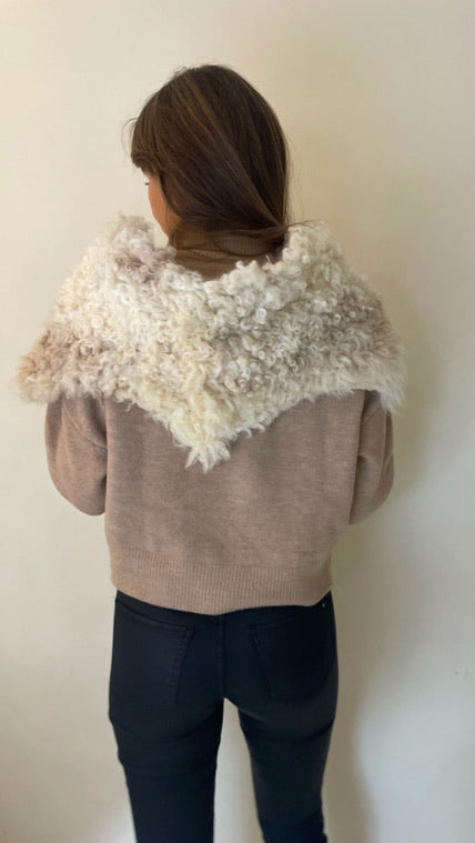 Shearling Neckwear/Scarf with Ribbon Tie