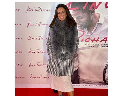 Shearling Neckwear/Scarf with Ribbon Tie