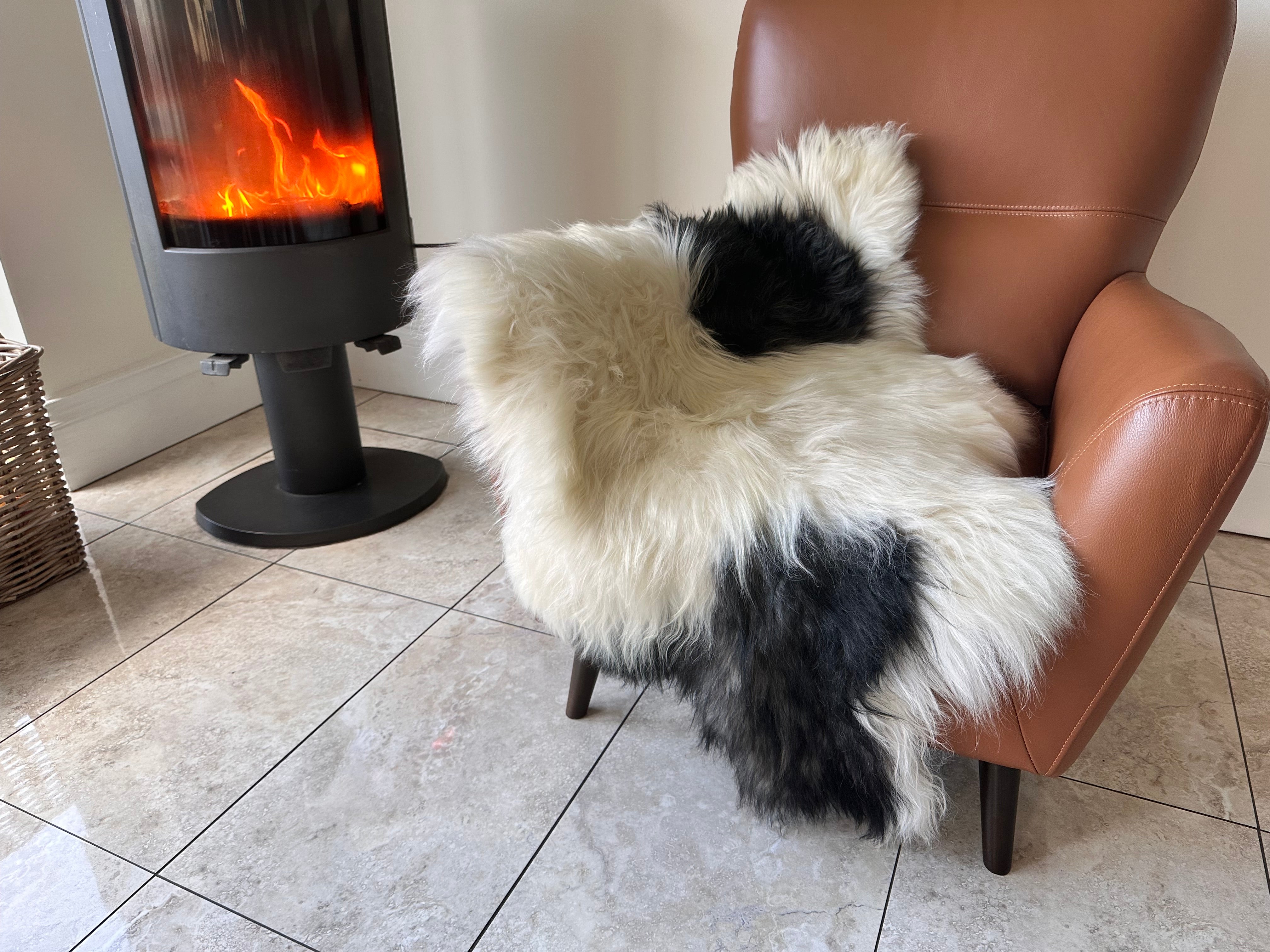 Conal sheepskin rug