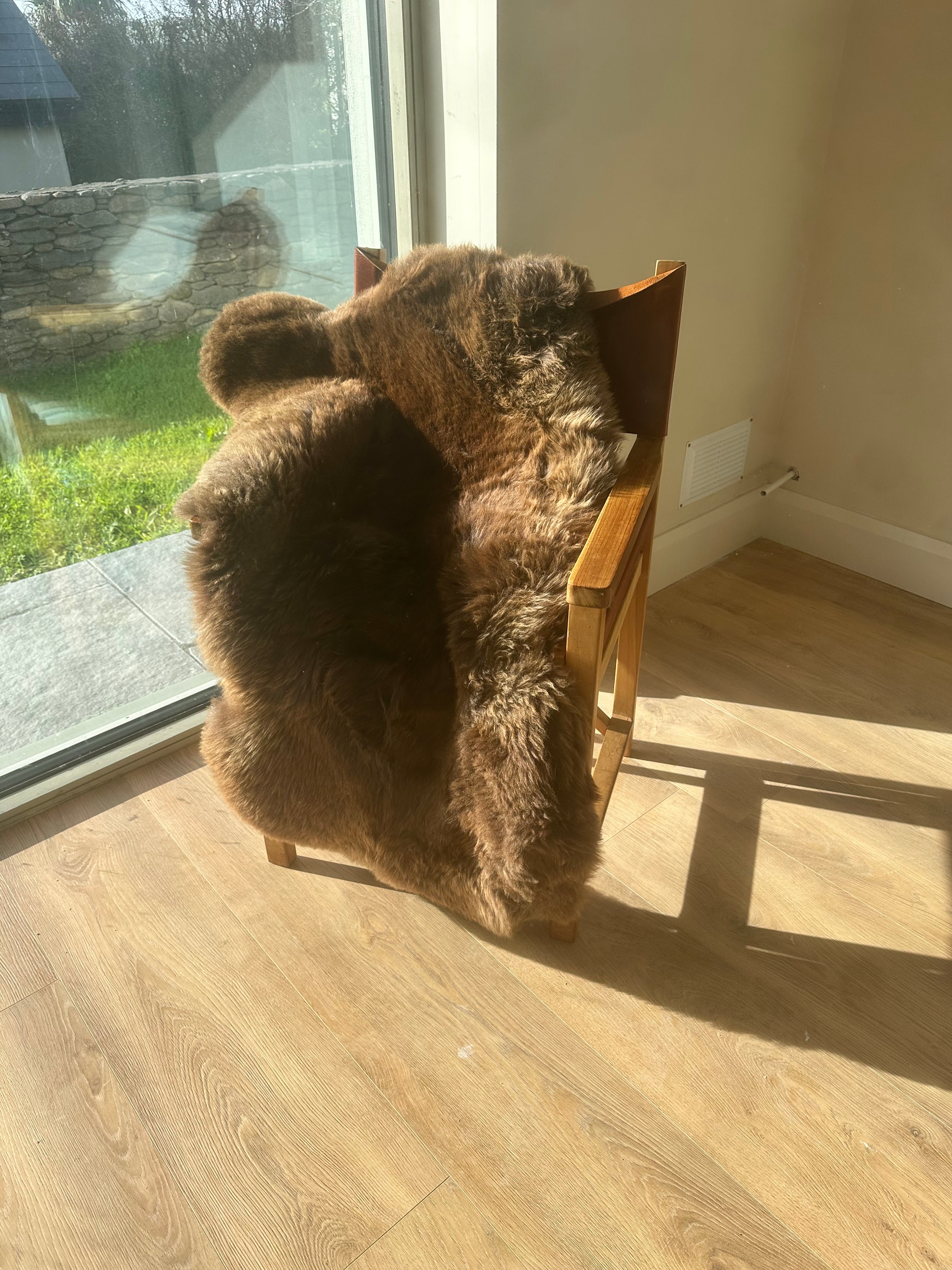 Veronica Large Natural Brown Fine Fleece Sheepskin