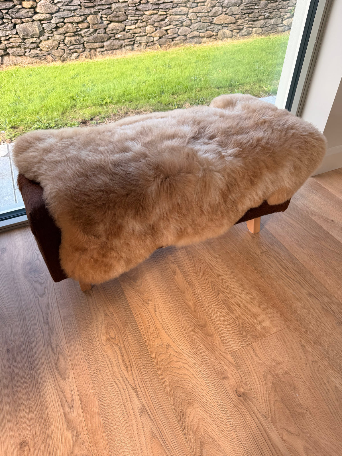 Atlantic Sand Natural Sheepskin Rug
