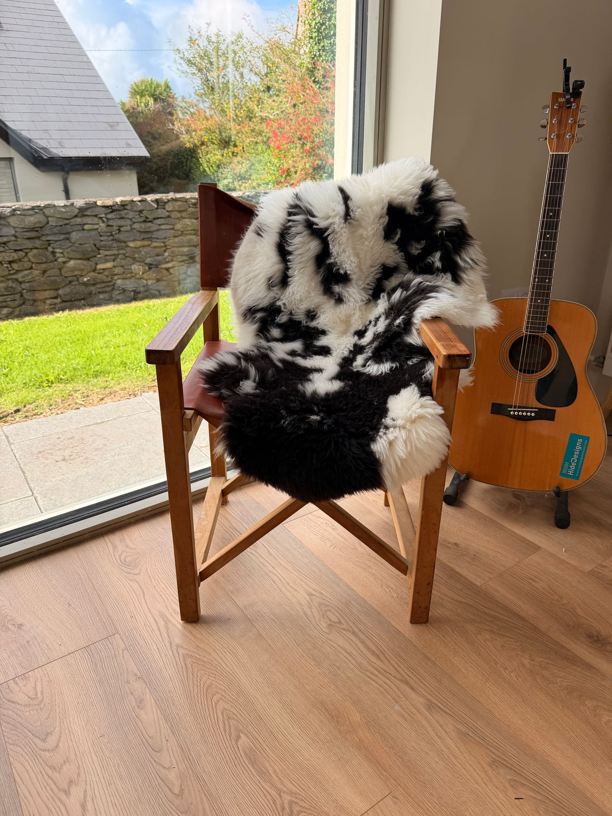 Magpie Ridge Black & White Sheepskin Rug