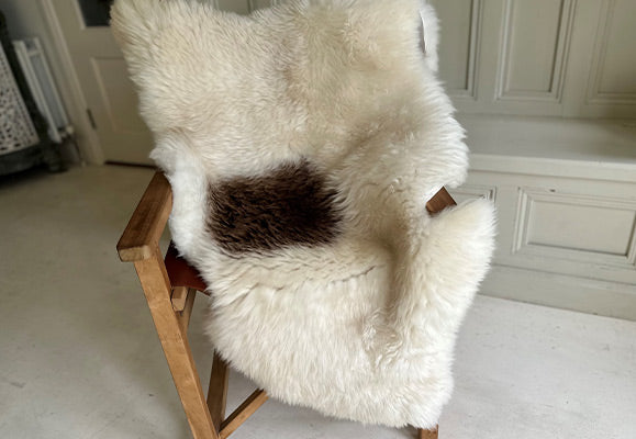 Lena sheepskin rug