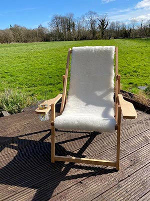 Sun Lounger/Deck Chair in Sheepskin and Cowhide