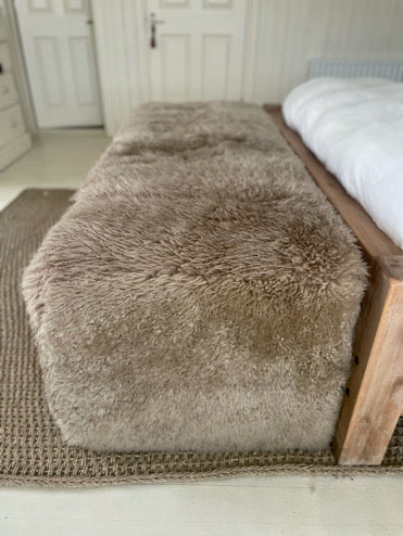 ‘Binse Mór’ Ottoman- Bench Seat Sheepskin Ottoman