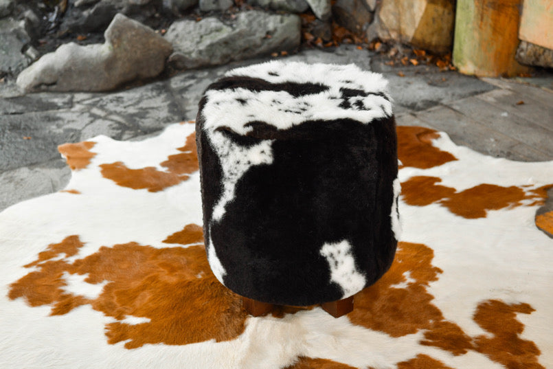 ‘Oscar’ Sheepskin Footstool