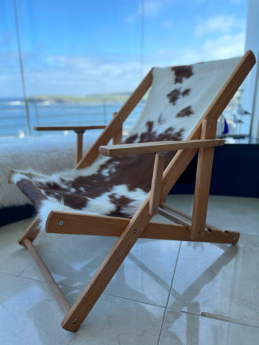 Sun Lounger/Deck Chair in Sheepskin and Cowhide