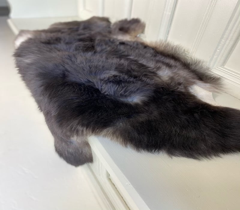 ‘Rita’ Unique Sheepskin Rug