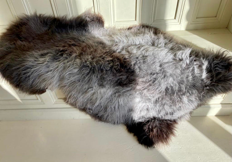 ‘Molloy’ Unique Sheepskin Rug – Irish Hide Designs