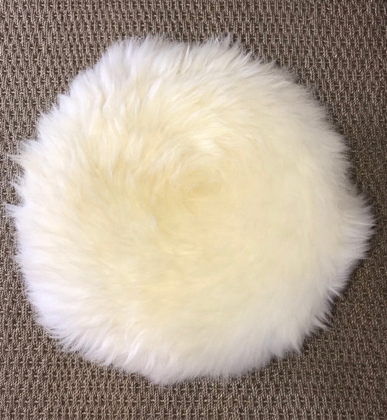 ‘Chimney Bay’ White/ Brown Round Sheepskin Stool